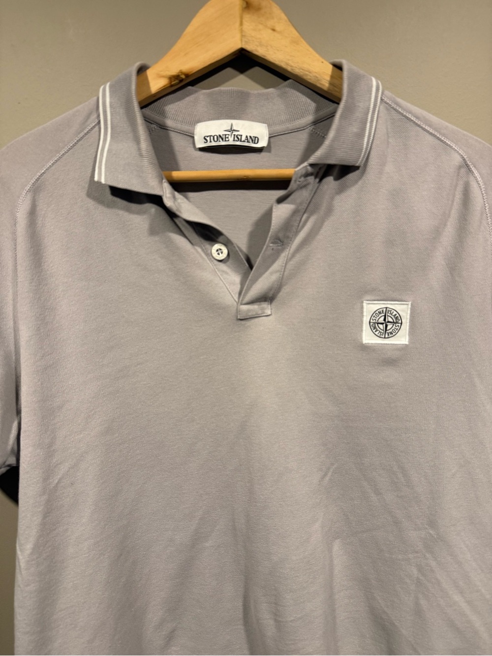 Stone Island Pale Gray Short-Sleeve Polo with Logo Patch